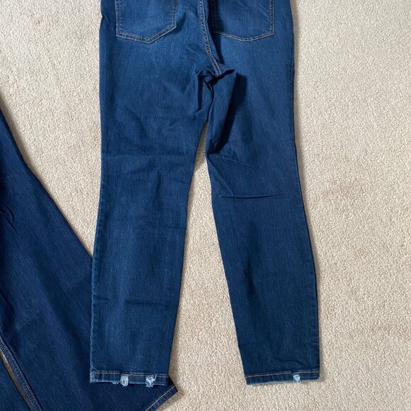Women's Size 14 Jean's Old Navy Wow Mid Rise and True Craft High Rise - Picture 7 of 7